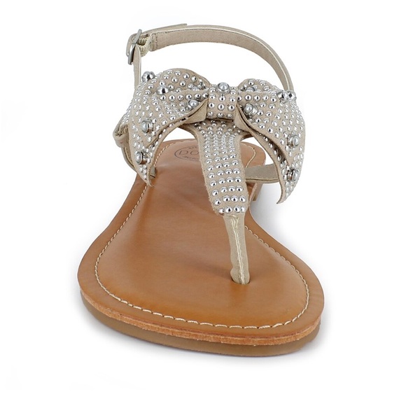 Mojo Moxy Shoes - DOLCE by MOJO MOXY Embellished Bow Thong Sandal 6